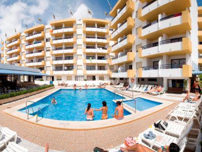Apartamentos Mira Mola Figueretas Buitenkant foto